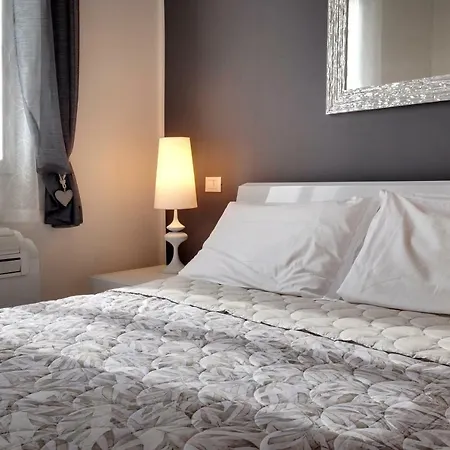 Charming Castello By Wonderful Italy Apartamento *
