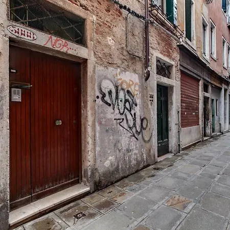 Apartamento Charming Castello By Wonderful Italy Veneza