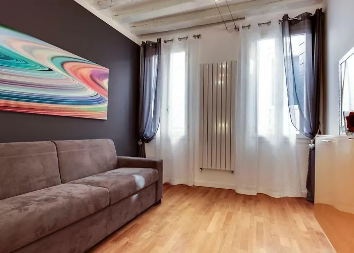 Charming Castello By Wonderful Italy *