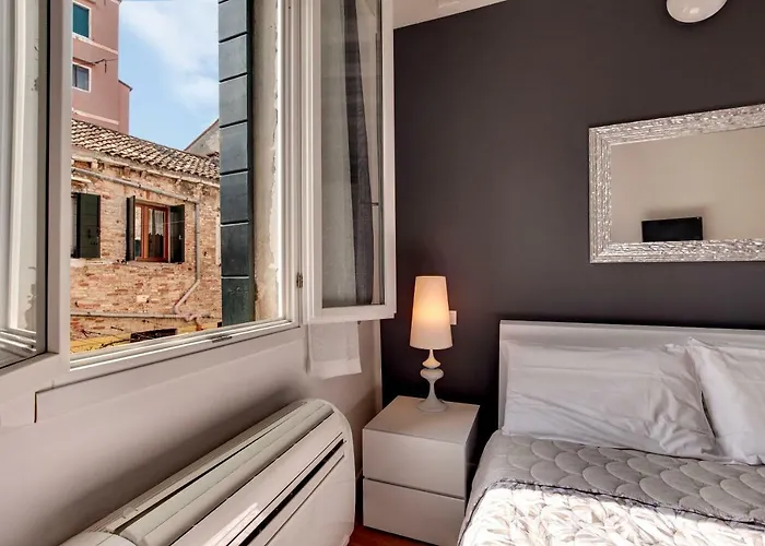 Charming Castello By Wonderful Italy