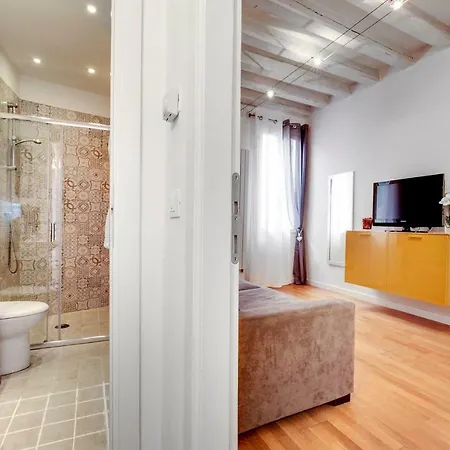 Charming Castello Apartments By Wonderful Italy Venice